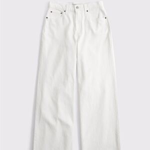 Abercrombie & Fitch Curve Love High Rise Wide Leg Jeans